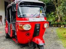 Bajaj RE 205 2011 Three Wheel
