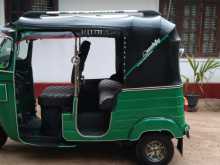 https://riyasewana.com/uploads/bajaj-re-205-2011-1420075012853.jpg