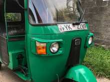 Bajaj RE 205 2011 Three Wheel