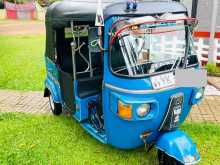 Bajaj RE 205 2011 Three Wheel