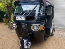 Bajaj RE 205 2011 Three Wheel