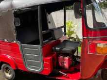 https://riyasewana.com/uploads/bajaj-re-205-2011-161301212373.jpg