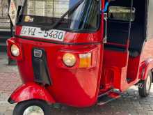 Bajaj RE 205 2011 Three Wheel