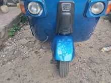 Bajaj RE 205 2011 Three Wheel