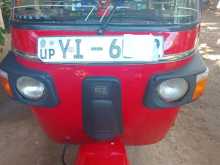 Bajaj RE 205 2011 Three Wheel