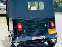 https://riyasewana.com/uploads/bajaj-re-205-2011-2010325112112.jpg