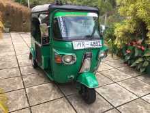 Bajaj RE 205 2011 Three Wheel