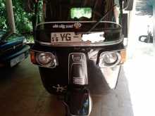 Bajaj RE 205 2011 Three Wheel