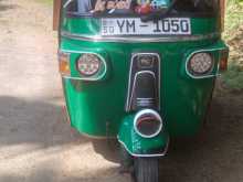 Bajaj RE 205 2011 Three Wheel