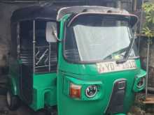 Bajaj RE 205 2011 Three Wheel