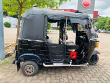 https://riyasewana.com/uploads/bajaj-re-205-2011-2610275112433.jpg