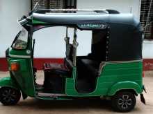 https://riyasewana.com/uploads/bajaj-re-205-2011-2719232312112.jpg