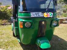 Bajaj RE 205 2011 Three Wheel