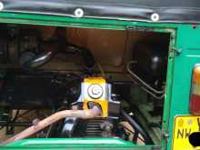 https://riyasewana.com/uploads/bajaj-re-205-2011-2819342112042.jpg