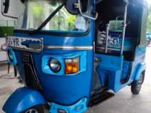 Bajaj RE 205 2011 Three Wheel