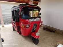 Bajaj RE 205 2011 Three Wheel