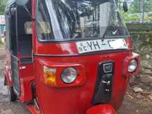 Bajaj RE 205 2011 Three Wheel