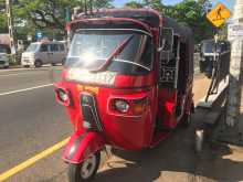 Bajaj RE 205 2011 Three Wheel