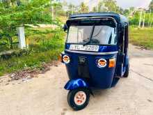 Bajaj RE 205 2011 Three Wheel