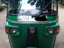 Bajaj RE 205 2011 Three Wheel
