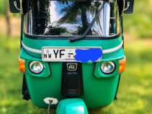 Bajaj RE 205 2011 Three Wheel