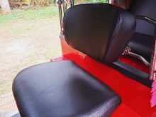 https://riyasewana.com/uploads/bajaj-re-205-2011-411370112514.jpg