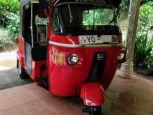 Bajaj RE 205 2011 Three Wheel
