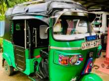 Bajaj RE 205 2011 Three Wheel