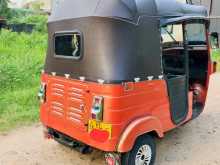 https://riyasewana.com/uploads/bajaj-re-205-2011-822122012794.jpg