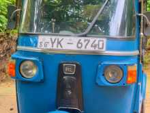 Bajaj RE 205 2011 Three Wheel
