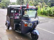 Bajaj RE 205 2011 Three Wheel