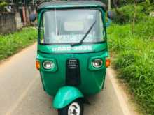 Bajaj RE 205 2012 Three Wheel