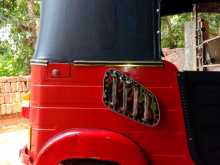 https://riyasewana.com/uploads/bajaj-re-205-2012-1711482212264.jpg