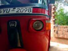 Bajaj RE 205 2012 Three Wheel