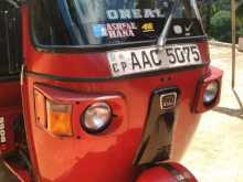 Bajaj RE 205 2012 Three Wheel