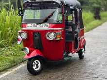 Bajaj RE 205 2012 Three Wheel