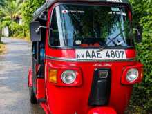 Bajaj RE 205 2012 Three Wheel
