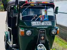 Bajaj RE 205 2012 Three Wheel