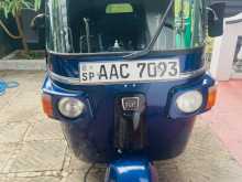 Bajaj RE 205 2012 Three Wheel