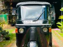 Bajaj RE 205 2012 Three Wheel
