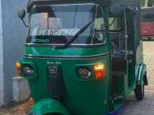 Bajaj RE 205 2012 Three Wheel