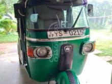 Bajaj RE 205 2012 Three Wheel