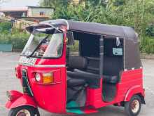 Bajaj RE 205 2012 Three Wheel