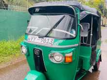 Bajaj RE 205 2012 Three Wheel