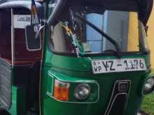 Bajaj RE 205 2012 Three Wheel