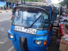 Bajaj RE 205 2012 Three Wheel