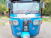 Bajaj RE 205 2012 Three Wheel