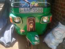 Bajaj RE 205 2012 Three Wheel