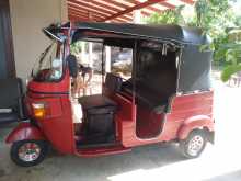 Bajaj RE 205 2012 Three Wheel