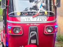 Bajaj RE 205 2012 Three Wheel